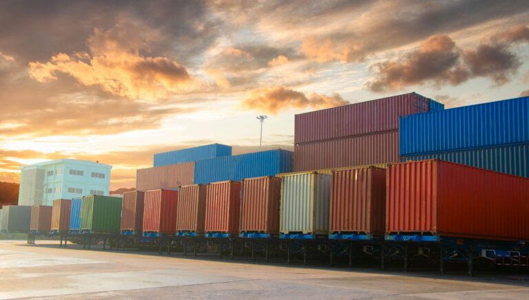 Demurrage, Detention and Rail Storage in Chicago: How to Stop the Clock